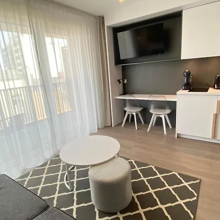 Młyńska 10b * Kołobrzeg