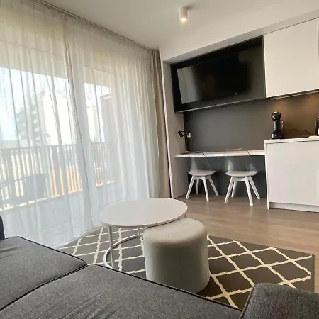 Młyńska 10b * Kołobrzeg